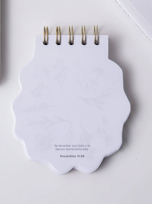 Libreta Troquelada / La mejor mamá  - Proverbios 31:28