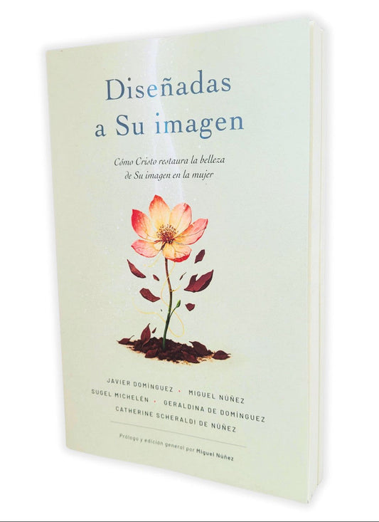 Diseñadas a su imagen/ Miguel Núñez, Varios