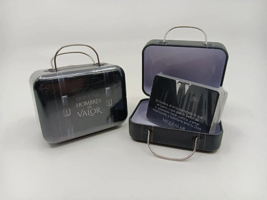 Caja de promesas maleta metálica / Equipaje para hombres de valor