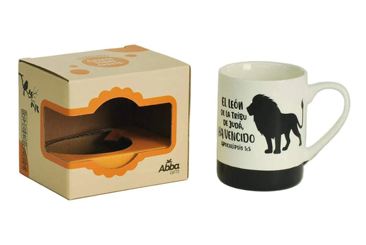 Taza cerámica 17 oz: Colección Gracia sobre Gracia - "El León de la Tribu de Judá" - Apocalipsis 5:5